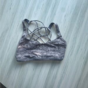 Lululemon Free to Be Sports Bra Size:4